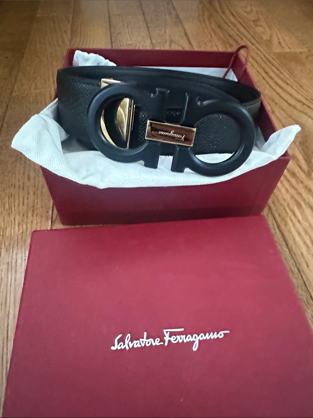 SALVATORE FERRAGAMO BLACK LEATHER BLACK/GOLD GANCINI BUCKLE BELT